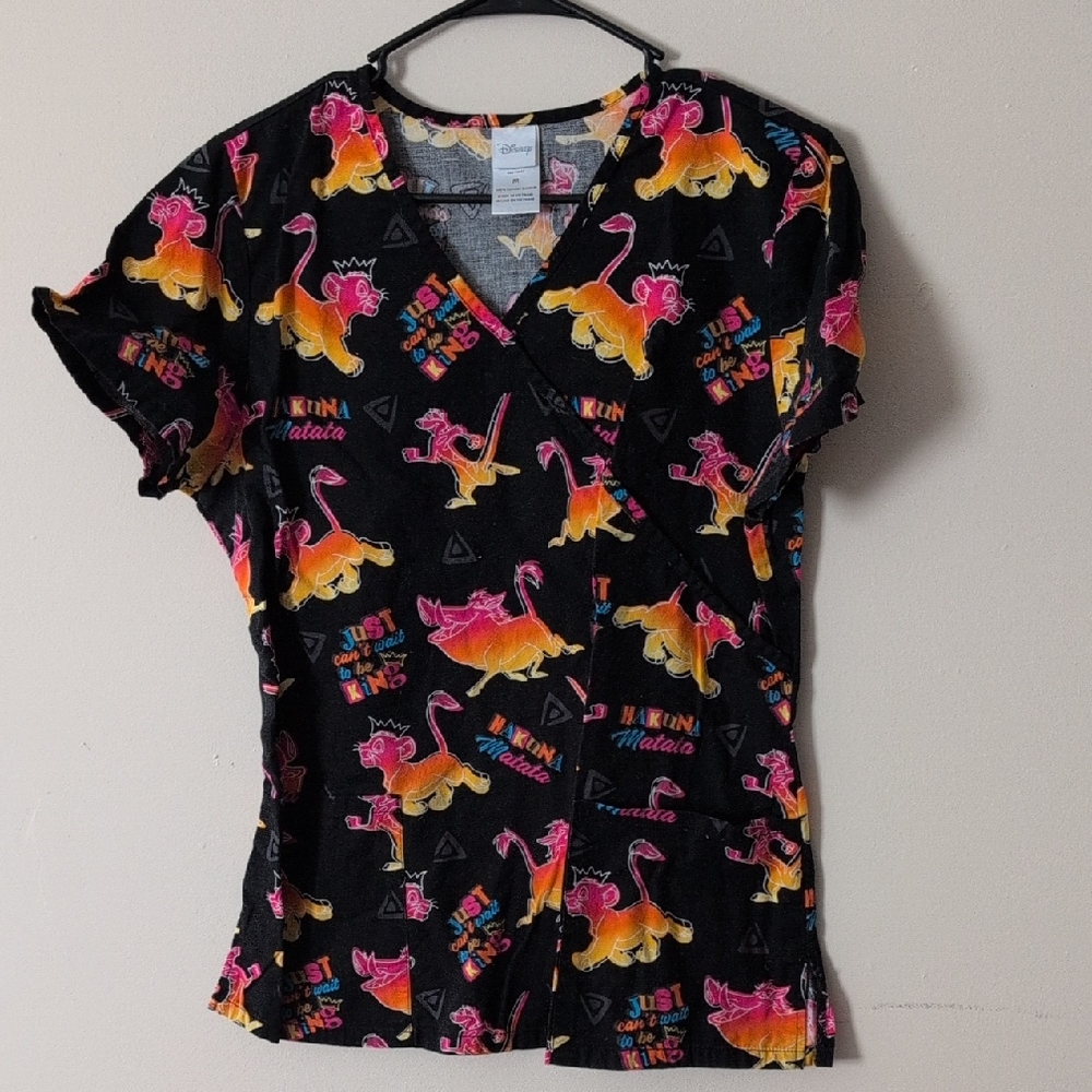 Lion King Short Sleeve Scrub Top